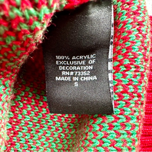 Pug Puppy Dog Christmas Holiday Sweater Crewneck Pullover Green Red Sequins Sz S - Picture 8 of 10